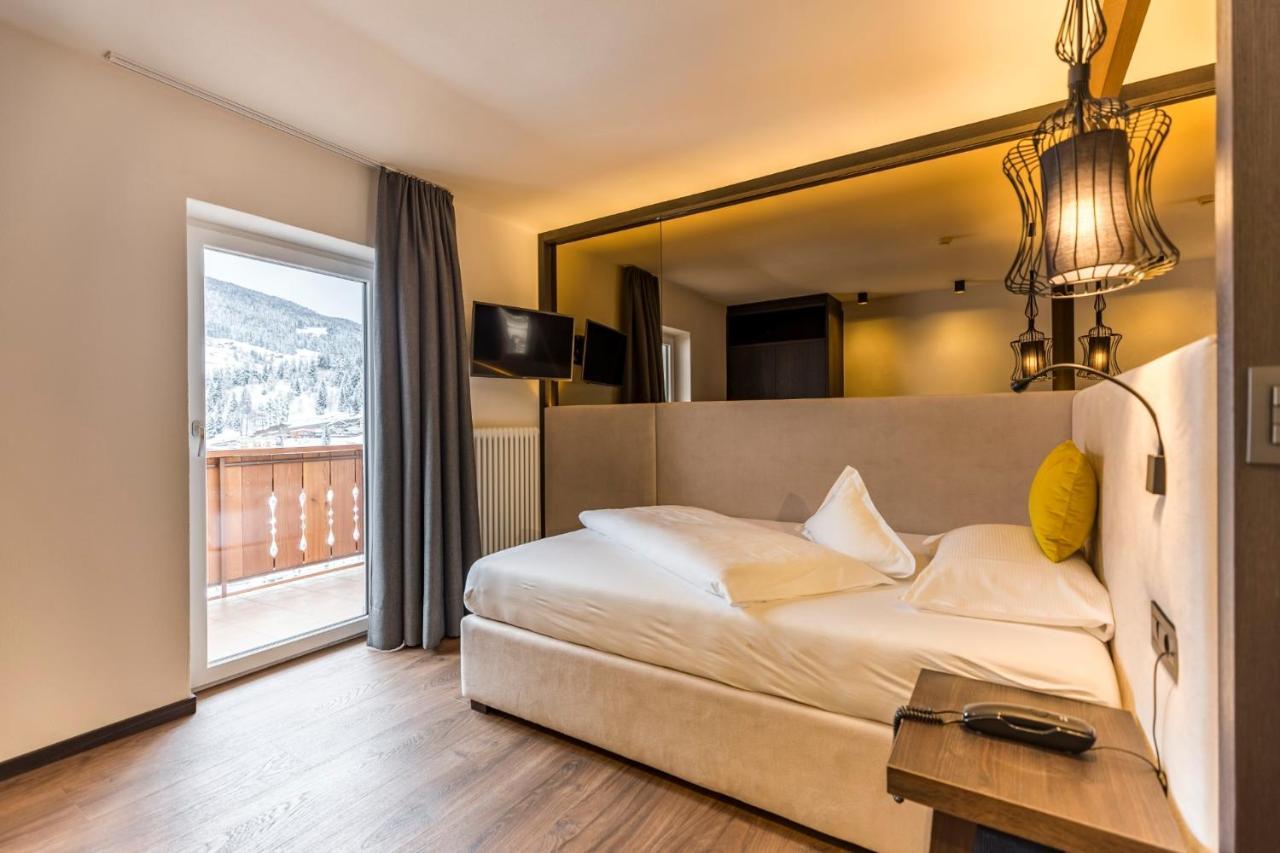 Rainell Dolomites Retreat Hotel Ortisei Room photo