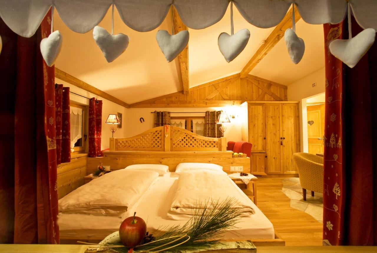 Rainell Dolomites Retreat Hotel Ortisei Room photo