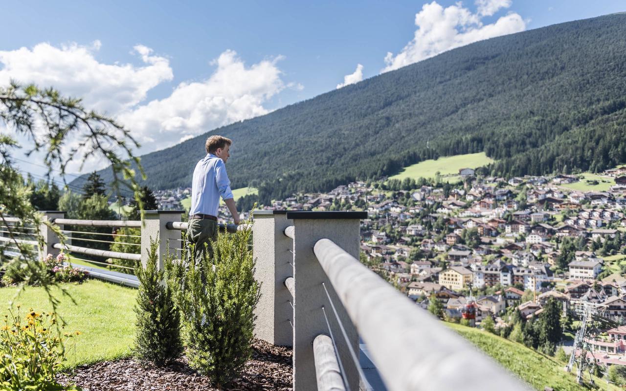 Rainell Dolomites Retreat Hotel Ortisei Exterior photo