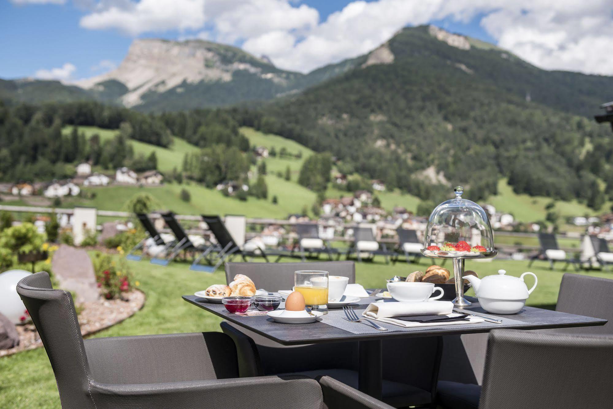 Rainell Dolomites Retreat Hotel Ortisei Exterior photo